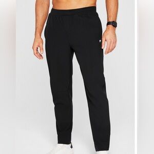 Fabletics The Fundamental Pant Black Performance Pant Mens size Medium NWT